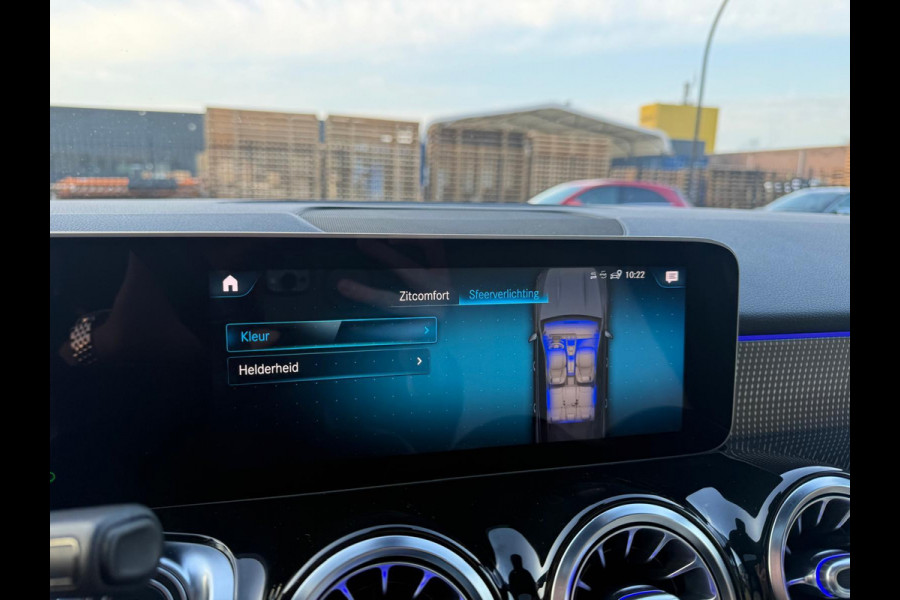 Mercedes-Benz Glb 250 4MATIC Advantage | 1E EIGENAAR | 3/6/12MND GARANTIE | 225 PK | AUTOMAAT | LED | MEMORY | CARPLAY | PANODAK | CRUISE |