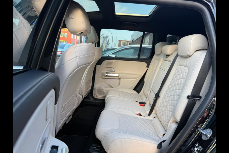 Mercedes-Benz Glb 250 4MATIC Advantage | 1E EIGENAAR | 3/6/12MND GARANTIE | 225 PK | AUTOMAAT | LED | MEMORY | CARPLAY | PANODAK | CRUISE |