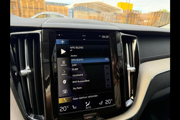 Volvo XC60 2.0 T8 Plug-in hybrid AWD Inscription Exclusive | 1E EIGENAAR | 3/6/12 MND GARANTIE | PANO | LED | ACC | DAB | CARPLAY | TREKHAAK | STOELKOELING |