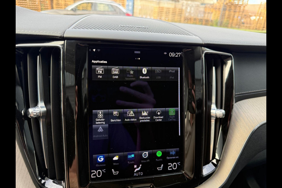 Volvo XC60 2.0 T8 Plug-in hybrid AWD Inscription Exclusive | 1E EIGENAAR | 3/6/12 MND GARANTIE | PANO | LED | ACC | DAB | CARPLAY | TREKHAAK | STOELKOELING |