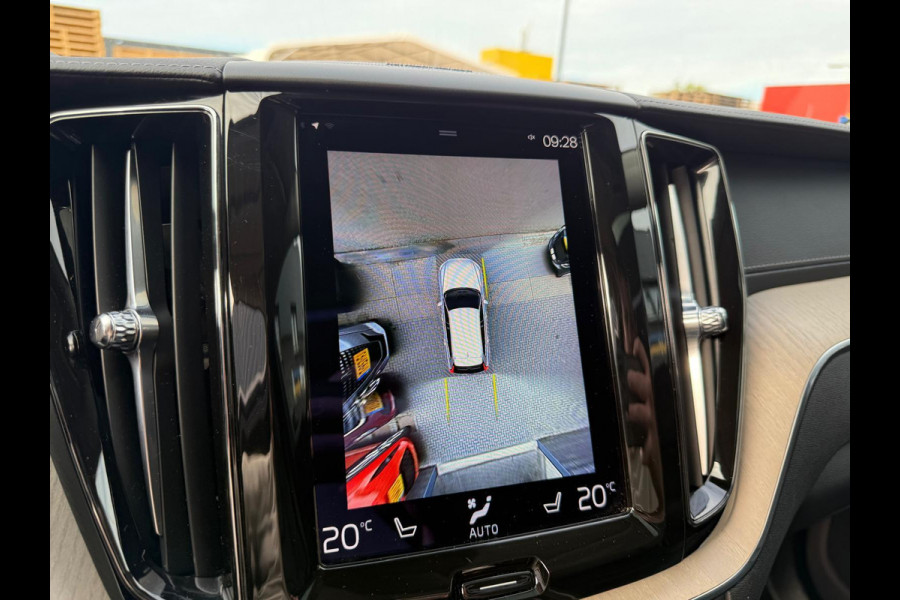 Volvo XC60 2.0 T8 Plug-in hybrid AWD Inscription Exclusive | 1E EIGENAAR | 3/6/12 MND GARANTIE | PANO | LED | ACC | DAB | CARPLAY | TREKHAAK | STOELKOELING |