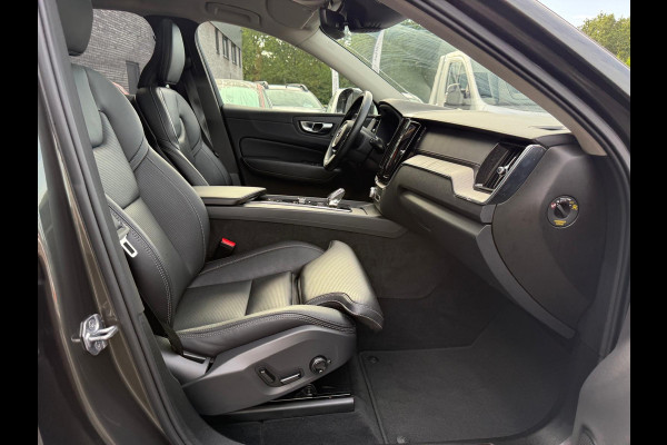 Volvo XC60 2.0 T8 Plug-in hybrid AWD Inscription Exclusive | 1E EIGENAAR | 3/6/12 MND GARANTIE | PANO | LED | ACC | DAB | CARPLAY | TREKHAAK | STOELKOELING |