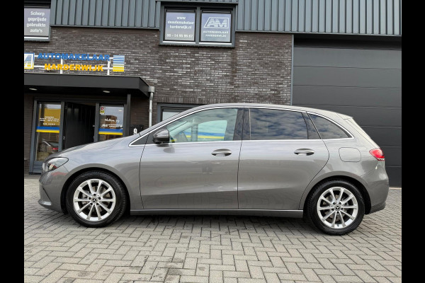 Mercedes-Benz B-Klasse 180 Business Solution AMG | 1E EIGENAAR | 3/6/12MND GARANTIE | LEDER | LED | AUTOMAAT | DAB | CARPLAY | CRUISE | CLIMA | STOELVERWM. |
