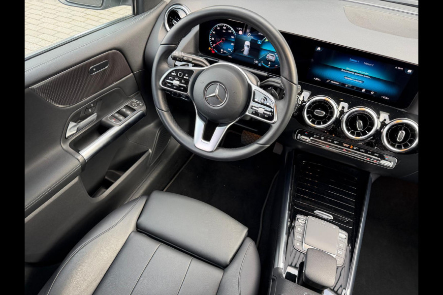 Mercedes-Benz B-Klasse 180 Business Solution AMG | 1E EIGENAAR | 3/6/12MND GARANTIE | LEDER | LED | AUTOMAAT | DAB | CARPLAY | CRUISE | CLIMA | STOELVERWM. |