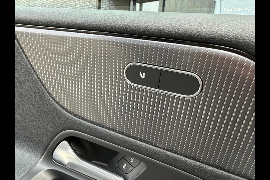 Mercedes-Benz B-Klasse 180 Business Solution AMG | 1E EIGENAAR | 3/6/12MND GARANTIE | LEDER | LED | AUTOMAAT | DAB | CARPLAY | CRUISE | CLIMA | STOELVERWM. |