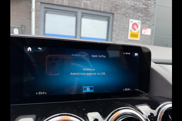 Mercedes-Benz B-Klasse 180 Business Solution AMG | 1E EIGENAAR | 3/6/12MND GARANTIE | LEDER | LED | AUTOMAAT | DAB | CARPLAY | CRUISE | CLIMA | STOELVERWM. |
