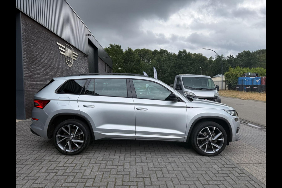 Škoda Kodiaq 1.5 TSI Sportline Business | 1E EIGENAAR | 3/6/12 MND GARANTIE | AUTOMAAT | PANO | LED | DAB | MEMORY | CARPLAY | DIGITAAL COCKPIT | TREKHAAK |