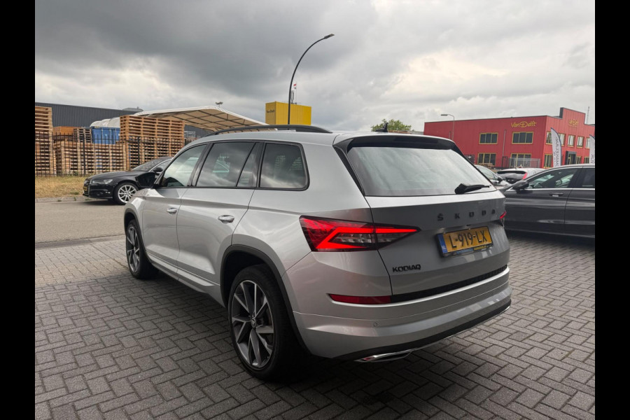 Škoda Kodiaq 1.5 TSI Sportline Business | 1E EIGENAAR | 3/6/12 MND GARANTIE | AUTOMAAT | PANO | LED | DAB | MEMORY | CARPLAY | DIGITAAL COCKPIT | TREKHAAK |