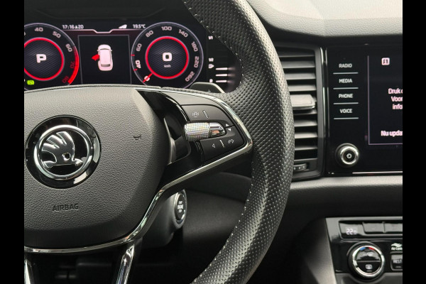 Škoda Kodiaq 1.5 TSI Sportline Business | 1E EIGENAAR | 3/6/12 MND GARANTIE | AUTOMAAT | PANO | LED | DAB | MEMORY | CARPLAY | DIGITAAL COCKPIT | TREKHAAK |