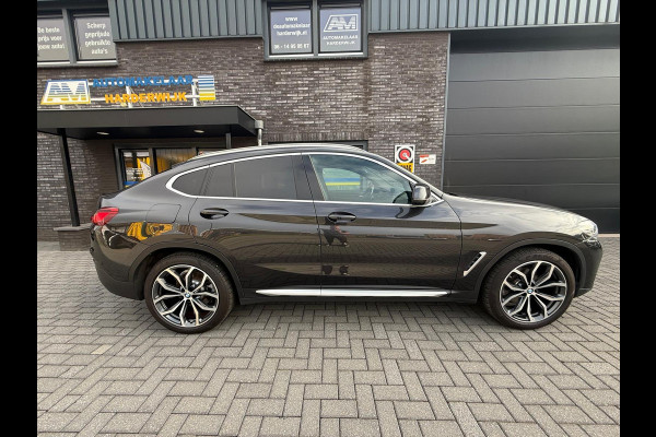 BMW X4 xDrive20i High Executive | 1E EIGENAAR | 3/6/12MND GARANTIE | LED | DAB | CRUISE | TREKHAAK | NAVI | LEDER | HEAD-UP |