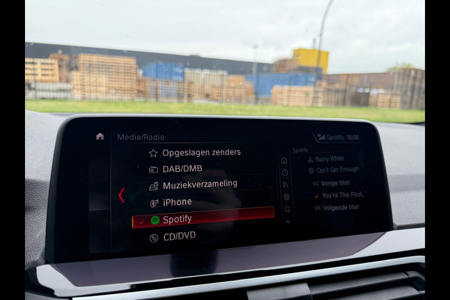 BMW X4 xDrive20i High Executive | 1E EIGENAAR | 3/6/12MND GARANTIE | LED | DAB | CRUISE | TREKHAAK | NAVI | LEDER | HEAD-UP |