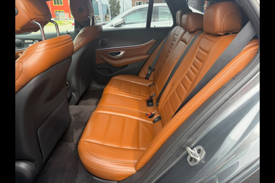 Mercedes-Benz E-Klasse Estate 200 Premium 3/6/12 MND GARANTIE  | AUTOMAAT | NIEUWE APK | LEDER | PDC | NAVI | CRUISE |