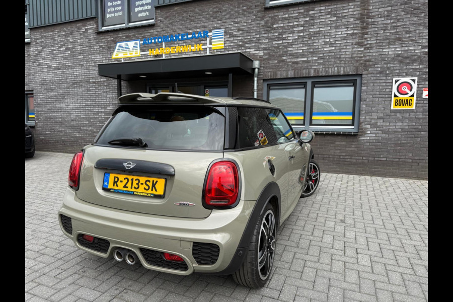 MINI Mini 2.0 John Cooper Works Chili | 1E EIGENAAR | 3/6/12MND GARANTIE | 230PK | PANO | ACC | CARPLAY | LED | HEAD-UP | NAVI | DAB |