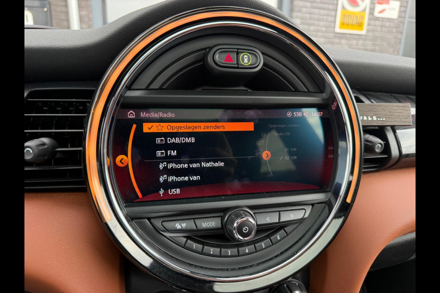 MINI Mini 2.0 John Cooper Works Chili | 1E EIGENAAR | 3/6/12MND GARANTIE | 230PK | PANO | ACC | CARPLAY | LED | HEAD-UP | NAVI | DAB |