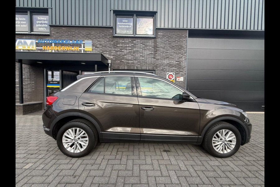 Volkswagen T-Roc 1.5 TSI Style | 1E EIGENAAR | 3/6/12 MND GARANTIE | AUTOMAAT | ACC | NAVI | CARPLAY | DAB | LMV |