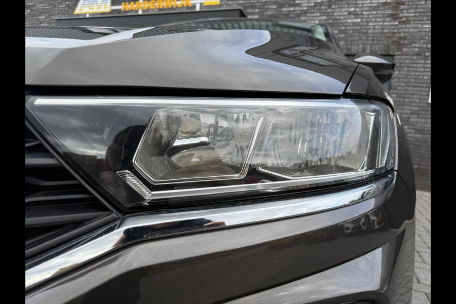 Volkswagen T-Roc 1.5 TSI Style | 1E EIGENAAR | 3/6/12 MND GARANTIE | AUTOMAAT | ACC | NAVI | CARPLAY | DAB | LMV |