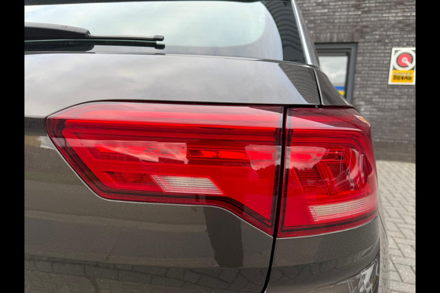Volkswagen T-Roc 1.5 TSI Style | 1E EIGENAAR | 3/6/12 MND GARANTIE | AUTOMAAT | ACC | NAVI | CARPLAY | DAB | LMV |