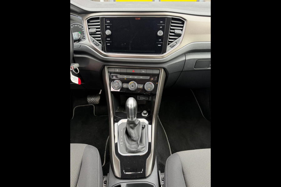 Volkswagen T-Roc 1.5 TSI Style | 1E EIGENAAR | 3/6/12 MND GARANTIE | AUTOMAAT | ACC | NAVI | CARPLAY | DAB | LMV |