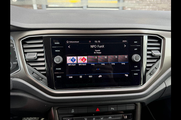 Volkswagen T-Roc 1.5 TSI Style | 1E EIGENAAR | 3/6/12 MND GARANTIE | AUTOMAAT | ACC | NAVI | CARPLAY | DAB | LMV |