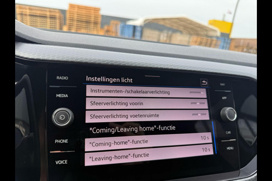 Volkswagen T-Cross 1.0 TSI R-Line | 1E EIGENAAR | 3/6/12MND GARANTIE| AUTOMAAT | LED | CARPLAY | DIGITAAL COCKPIT | DAB | CRUISE |