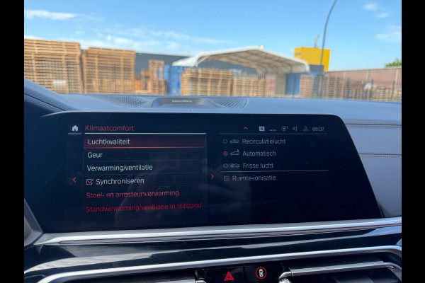 BMW X7 xDrive40i 6p. | 2E EIGENAAR | 3/6/12MND GARANTIE| M-SPORT |PANO | LASER | LED | B&W | MASSAGE | CARPLAY | TREKHAAK | DAB | BOMVOL |
