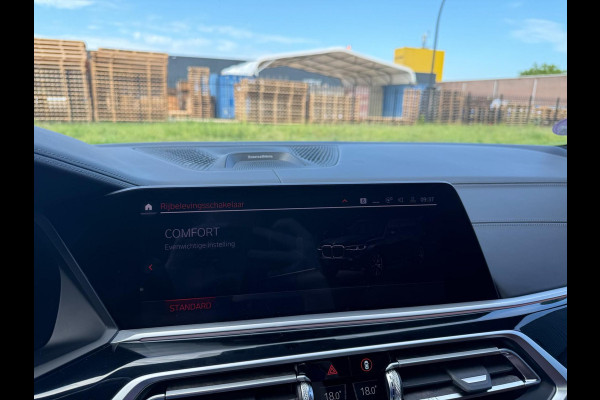 BMW X7 xDrive40i 6p. | 2E EIGENAAR | 3/6/12MND GARANTIE| M-SPORT |PANO | LASER | LED | B&W | MASSAGE | CARPLAY | TREKHAAK | DAB | BOMVOL |
