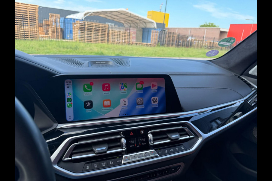BMW X7 xDrive40i 6p. | 2E EIGENAAR | 3/6/12MND GARANTIE| M-SPORT |PANO | LASER | LED | B&W | MASSAGE | CARPLAY | TREKHAAK | DAB | BOMVOL |