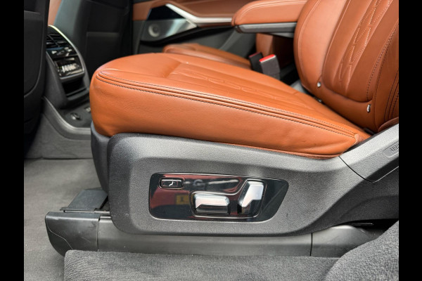 BMW X7 xDrive40i 6p. | 2E EIGENAAR | 3/6/12MND GARANTIE| M-SPORT |PANO | LASER | LED | B&W | MASSAGE | CARPLAY | TREKHAAK | DAB | BOMVOL |