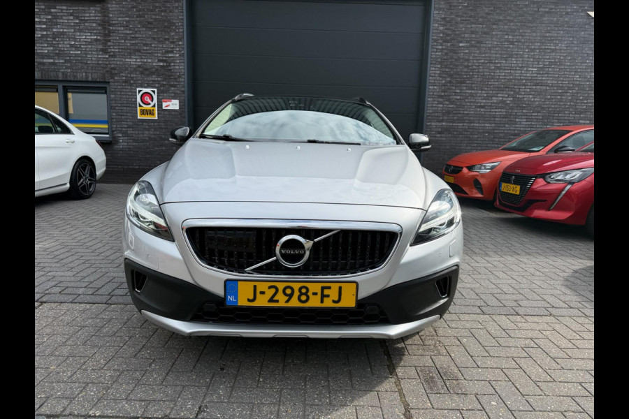 Volvo V40 Cross Country 1.5 T3 Summum | 2E EIGENAAR | 3/6 of 12 MND GARANTIE | PANO DAK | CAMERA | NAVI | MEMORY |