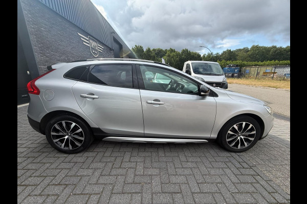 Volvo V40 Cross Country 1.5 T3 Summum | 2E EIGENAAR | 3/6 of 12 MND GARANTIE | PANO DAK | CAMERA | NAVI | MEMORY |