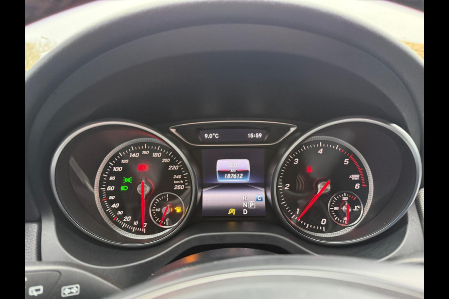 Mercedes-Benz CLA-Klasse Shooting Brake 180 d Business Solution | 1E EIGENAAR | 3/6/12MND GARANTIE | AUTOMAAT | AIRCO | CRUISE | NAVI | LMV | LED | TREKHAAK |