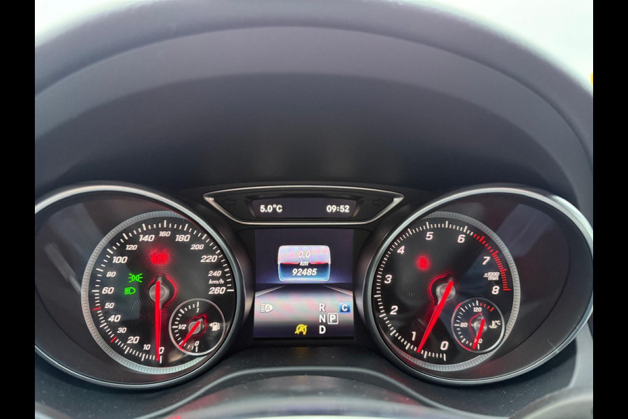 Mercedes-Benz GLA 250 Premium Plus | 1E EIGENAAR | 3/6/12MND GARANTIE | LED | DAB | TREKHAAK | CRUISE | PANO |