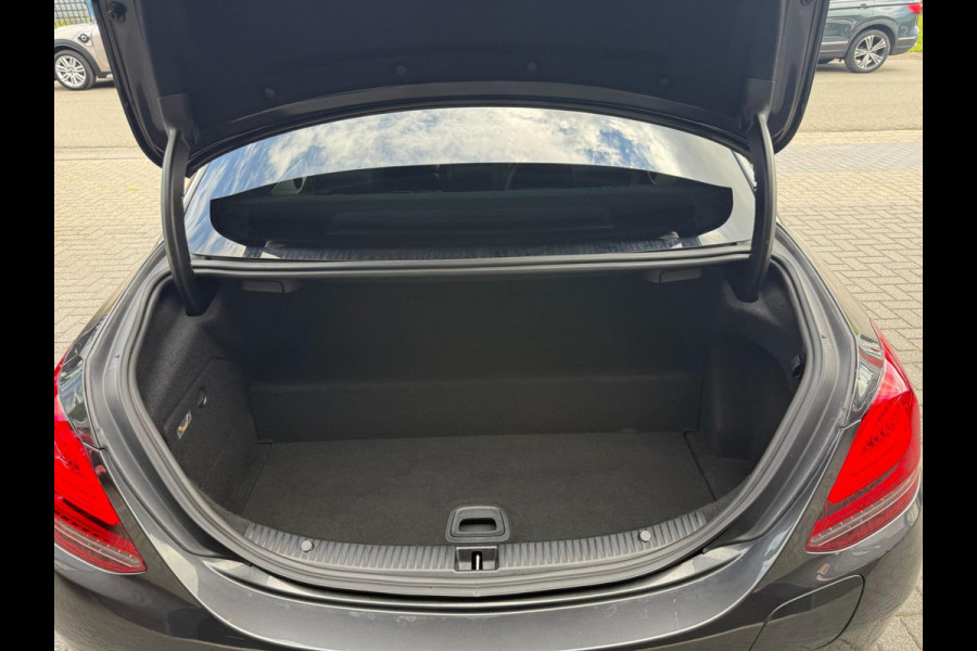 Mercedes-Benz C-Klasse 300 e Advantage Pack | 3/6/12MND GARANTIE | AUTOMAAT | CRUISE | LED | LEDER | 360 CAMERA | SFEER | CARPLAY | NAVI |