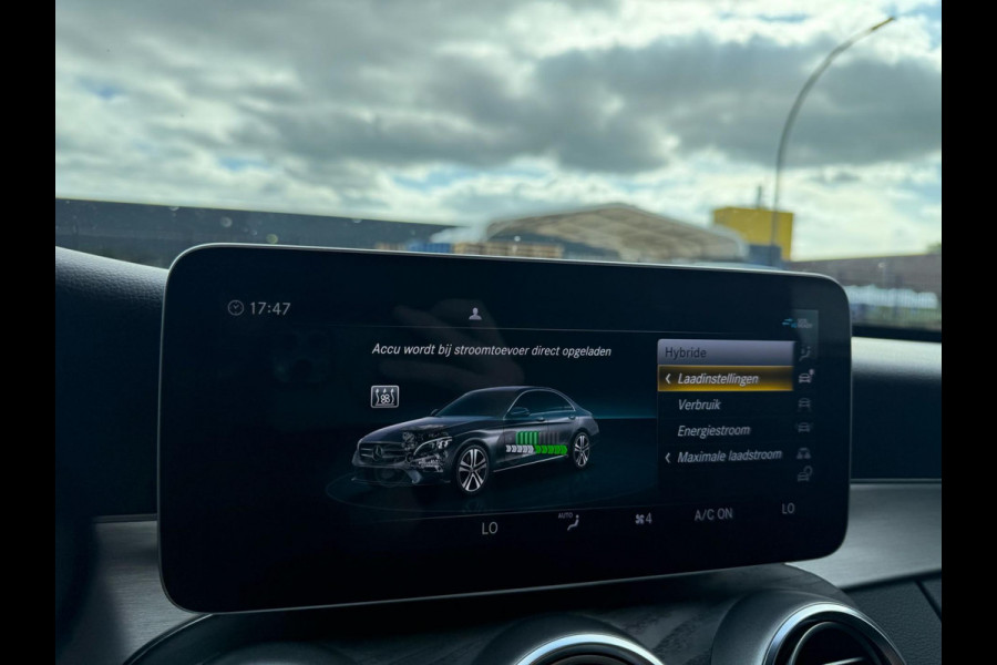 Mercedes-Benz C-Klasse 300 e Advantage Pack | 3/6/12MND GARANTIE | AUTOMAAT | CRUISE | LED | LEDER | 360 CAMERA | SFEER | CARPLAY | NAVI |