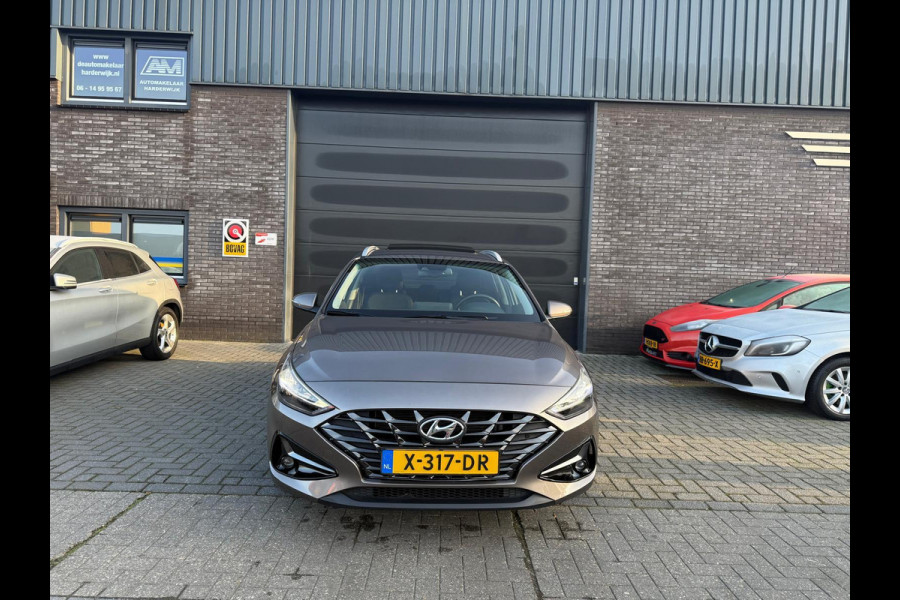Hyundai i30 Wagon 1.5 T-GDi MHEV Premium | 1E EIGENAAR | 3/6/12MND GARANTIE| LED | CARPLAY | SCHUIFDAK | DAB | NAVI | CRUISE | 160PK |