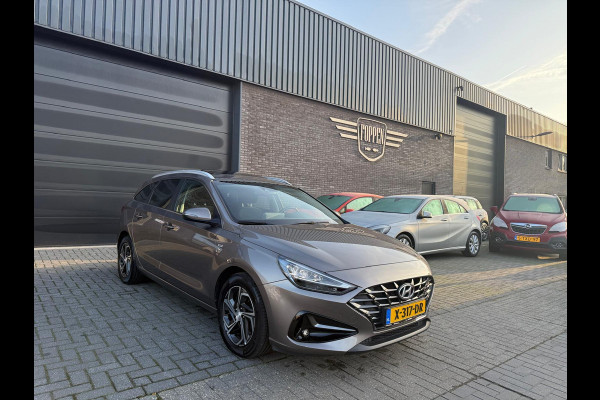 Hyundai i30 Wagon 1.5 T-GDi MHEV Premium | 1E EIGENAAR | 3/6/12MND GARANTIE| LED | CARPLAY | SCHUIFDAK | DAB | NAVI | CRUISE | 160PK |