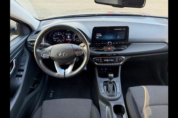 Hyundai i30 Wagon 1.5 T-GDi MHEV Premium | 1E EIGENAAR | 3/6/12MND GARANTIE| LED | CARPLAY | SCHUIFDAK | DAB | NAVI | CRUISE | 160PK |