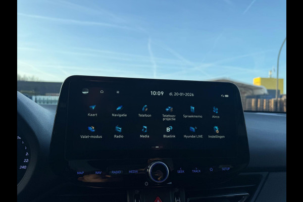 Hyundai i30 Wagon 1.5 T-GDi MHEV Premium | 1E EIGENAAR | 3/6/12MND GARANTIE| LED | CARPLAY | SCHUIFDAK | DAB | NAVI | CRUISE | 160PK |