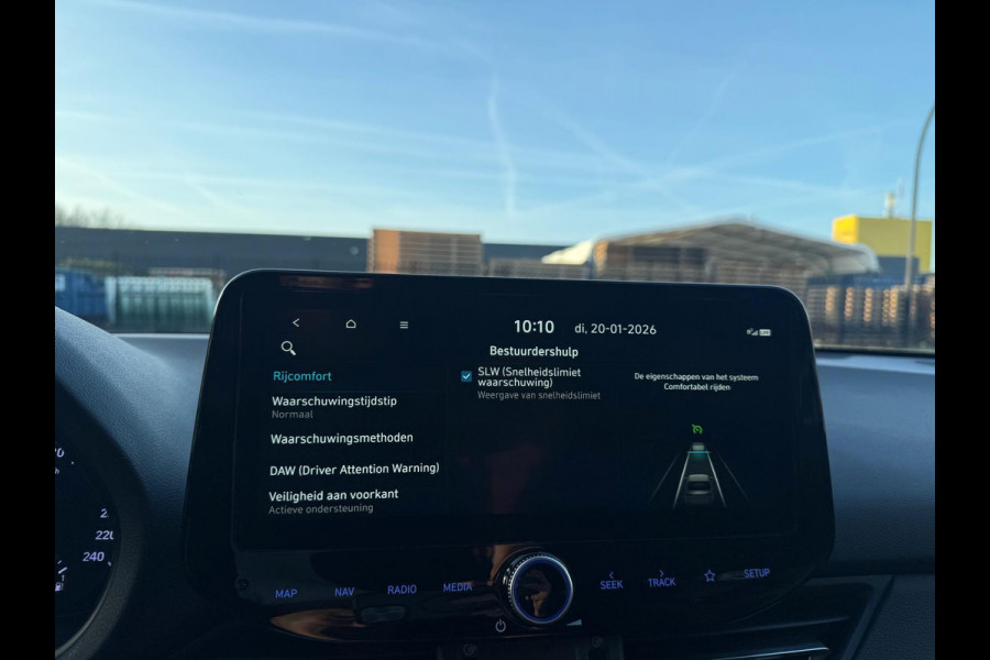 Hyundai i30 Wagon 1.5 T-GDi MHEV Premium | 1E EIGENAAR | 3/6/12MND GARANTIE| LED | CARPLAY | SCHUIFDAK | DAB | NAVI | CRUISE | 160PK |