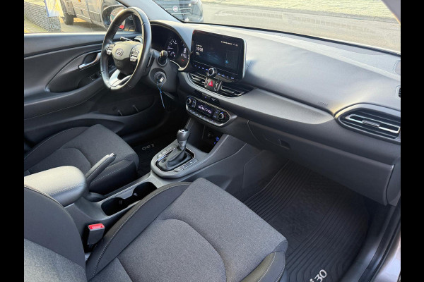 Hyundai i30 Wagon 1.5 T-GDi MHEV Premium | 1E EIGENAAR | 3/6/12MND GARANTIE| LED | CARPLAY | SCHUIFDAK | DAB | NAVI | CRUISE | 160PK |