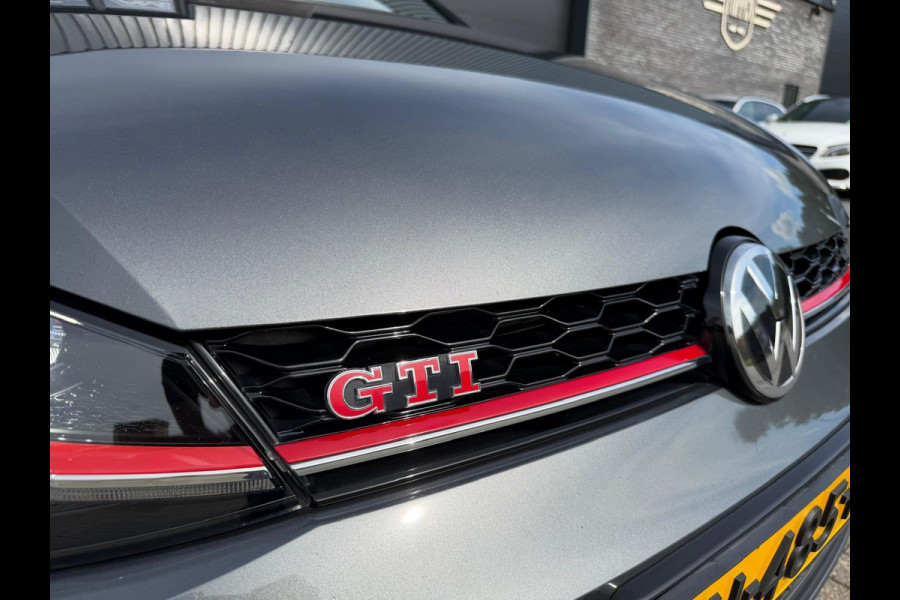 Volkswagen Golf 2.0 TSI GTI Performance | 3/6/12MND GARANTIE | PANO | LED | ACC | TREKHAAK | NAVI | STOELVERW. |