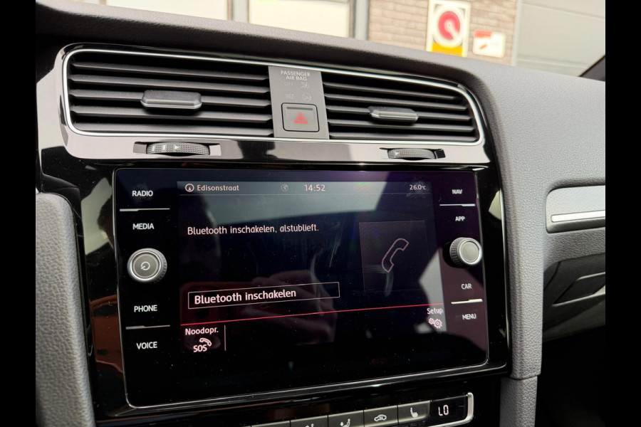 Volkswagen Golf 2.0 TSI GTI Performance | 3/6/12MND GARANTIE | PANO | LED | ACC | TREKHAAK | NAVI | STOELVERW. |