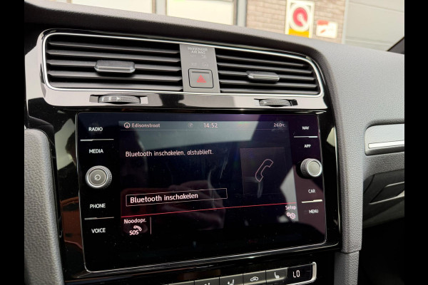 Volkswagen Golf 2.0 TSI GTI Performance | 3/6/12MND GARANTIE | PANO | LED | ACC | TREKHAAK | NAVI | STOELVERW. |