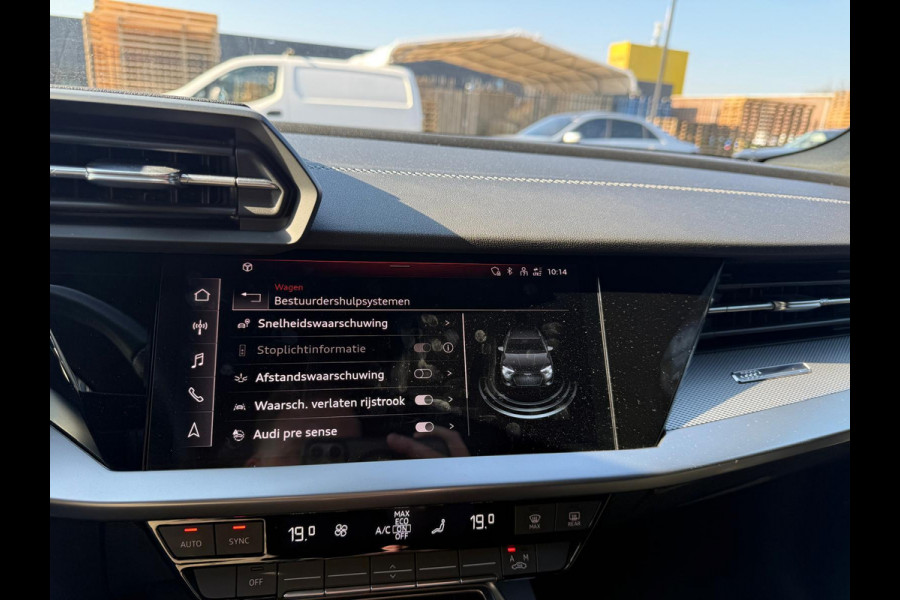 Audi A3 Sportback 30 TFSI S edition | 1E EIGENAAR | 3/6/12MND GARANTIE| LED | DAB | CARPLAY | NAVI | CRUISE | S-LINE |