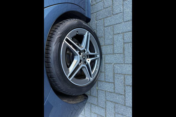 Mercedes-Benz B-Klasse 180 Business Solution AMG | 3/6/12MND GARANTIE | AUTOMAAT | LED | CRUISE | CARPLAY | DAB | AIRCO | STOELVERWM. |