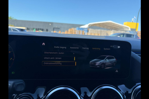 Mercedes-Benz B-Klasse 180 Business Solution AMG | 3/6/12MND GARANTIE | AUTOMAAT | LED | CRUISE | CARPLAY | DAB | AIRCO | STOELVERWM. |