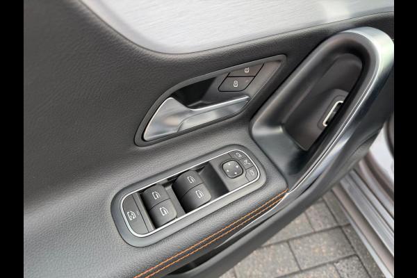 Mercedes-Benz CLA-Klasse 220 4MATIC | 1E EIGENAAR | 3/6/12 MND GARANTIE | PANO | LED | CRUISE | BURMESTER | CAMERA | STOELVERWM. |