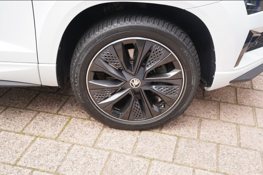 Škoda Karoq 1.5 TSI ACT Sportline Business|Prijs rijklaar incl.12 mnd garantie| Navi Keyless Stoel/Stuur+achterbank verw. Carplay