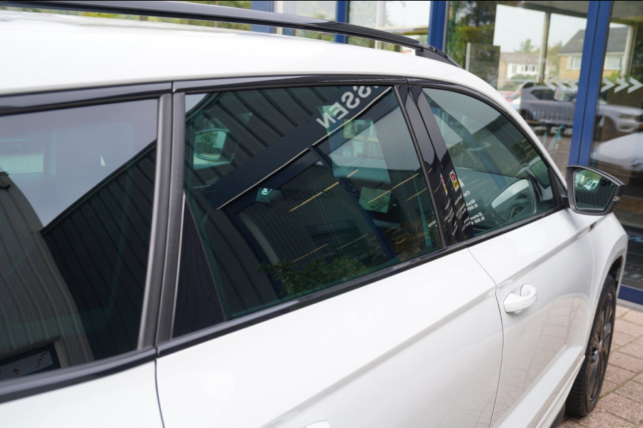 Škoda Karoq 1.5 TSI ACT Sportline Business|Prijs rijklaar incl.12 mnd garantie| Navi Keyless Stoel/Stuur+achterbank verw. Carplay