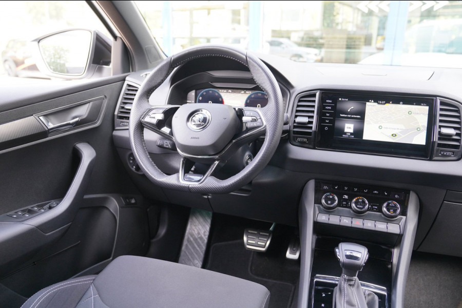 Škoda Karoq 1.5 TSI ACT Sportline Business|Prijs rijklaar incl.12 mnd garantie| Navi Keyless Stoel/Stuur+achterbank verw. Carplay